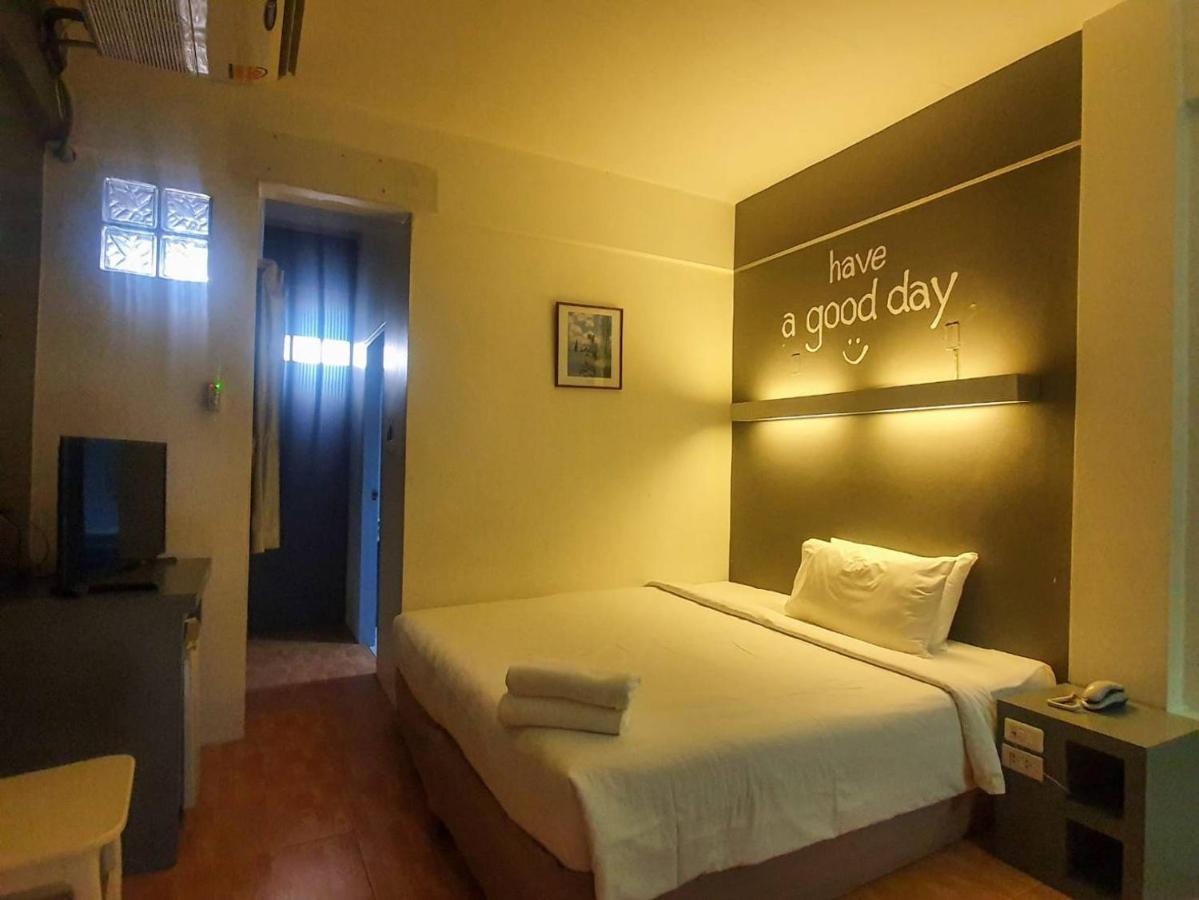 Bj City Hotel Surat Thani Esterno foto
